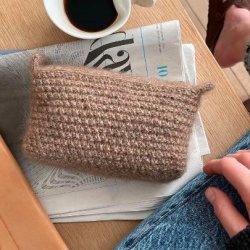 Marie Clutch - PetiteKnit 