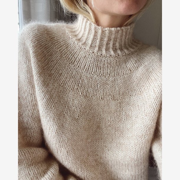 Novice sweater |  Opskrift fra PetiteKnit