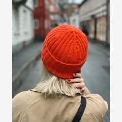 Hipsterhuen | Opskrift fra PetieKnit