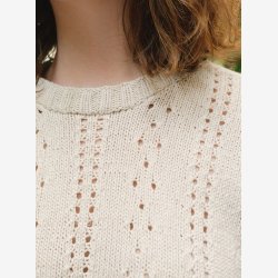 2404 - Model 9 - Cornelia Tee 