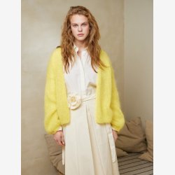 2402 - Model 1 - Facile Cardigan 