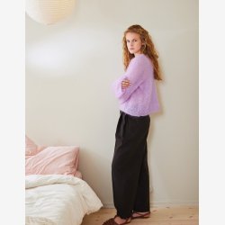 2402 - Model 4 - Facile Sweater 