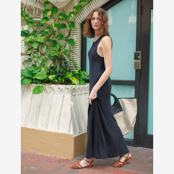 2404 - Model 3 - Sia Dress 