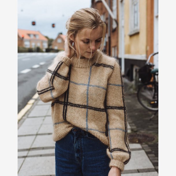 Scotty Sweater "Petite Knit" - opskrift ved samtidigt k&oslash;b af garn