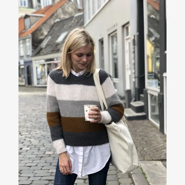 Sekvens sweater - opskrift ved samtidigt k&oslash;b af garn