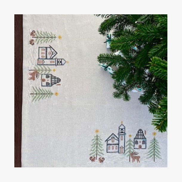 Winther white juletrstppe - Pomp Stitch 