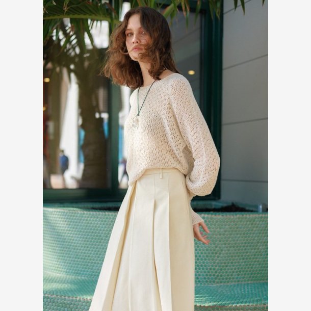 2404 - Model 4 - Mathea Sweater 