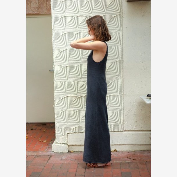 2404 - Model 3 - Sia Dress 