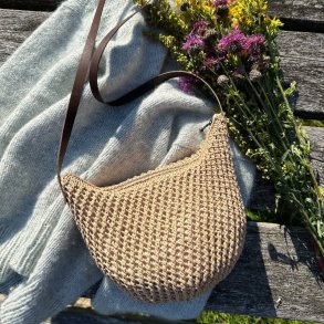 For til taske med rund bund - Omkreds 58 cm - Natur - Petiteknit 