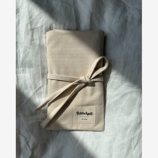 Knitter's Needle Case til Rundpinde