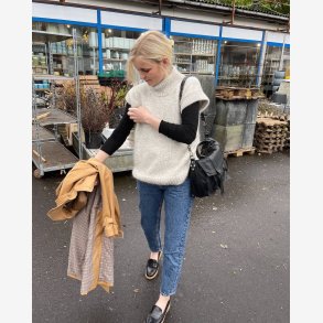 Weekend Slipover | Opskrift fra PetiteKnit