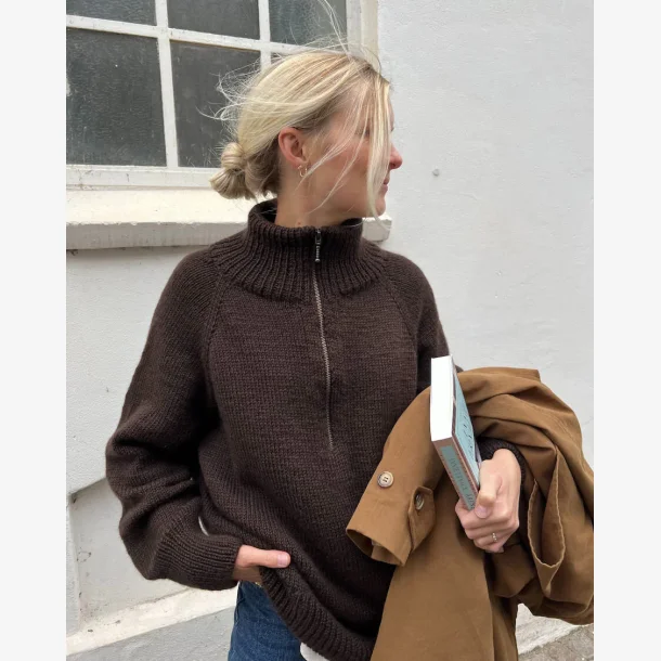 Zipper Sweater Light - Opskrift PetiteKnit  ved samtidigt k&oslash;b af garn